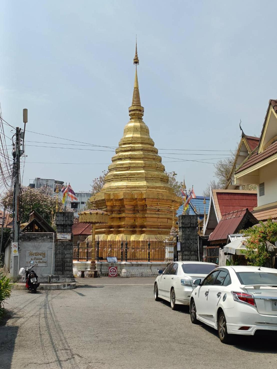 The Guest Chang Moi Hotel Chiang Mai Exterior photo