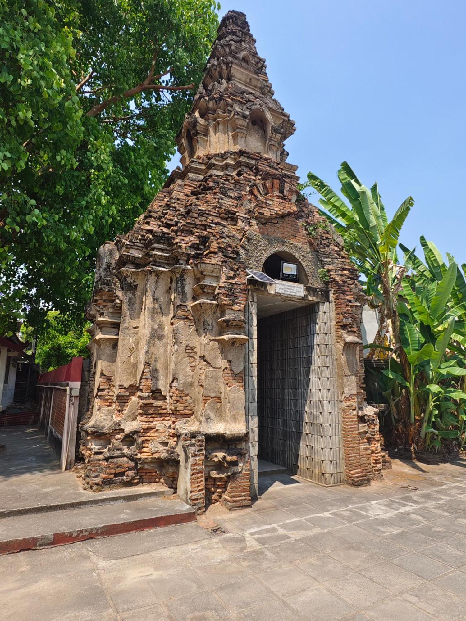 The Guest Chang Moi Hotel Chiang Mai Exterior photo